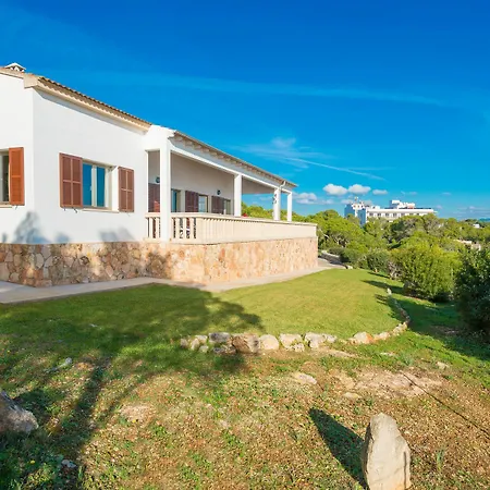 Villa Es Pontas